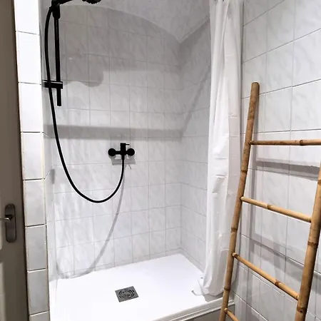 Le Honset Quartier Du Chateau Apartmán *